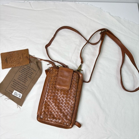 Brand New Vilenca Holland Genuine Leather Zippered Wallet Phone Crossbody Purse - Picture 2 of 12